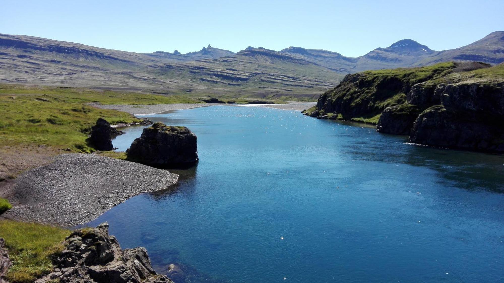 Hotel Stadarborg Breiðdalsvík Buitenkant foto