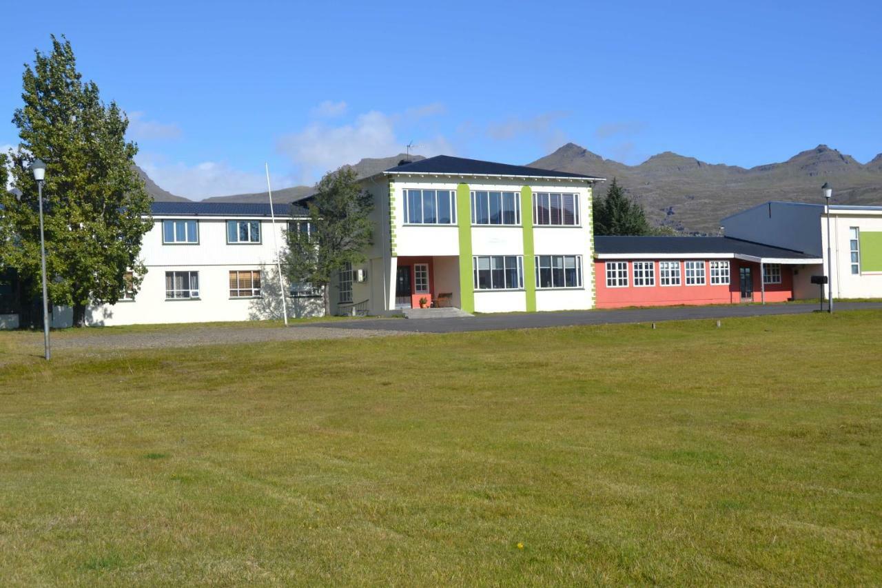 Hotel Stadarborg Breiðdalsvík Buitenkant foto